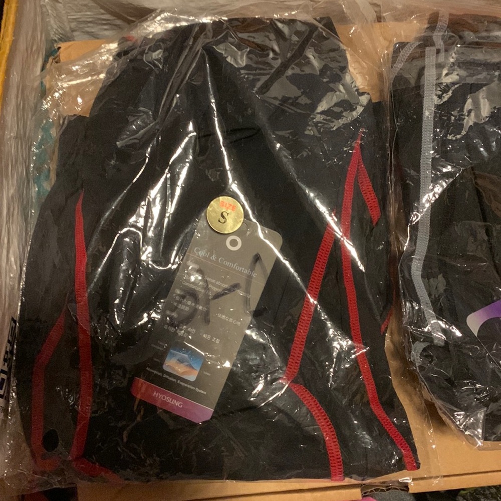 Sport leggings. bought to wear hunting as a base layer. Size S but too long.